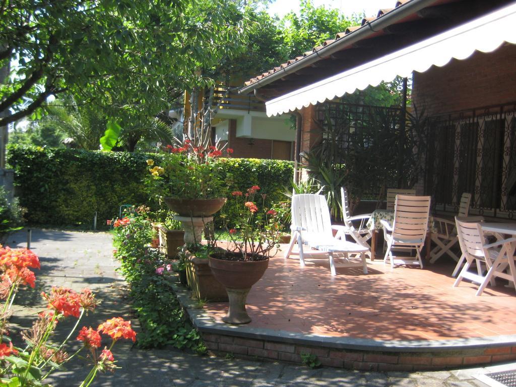 Villa Feltran Форте-деи-Марми Номер фото